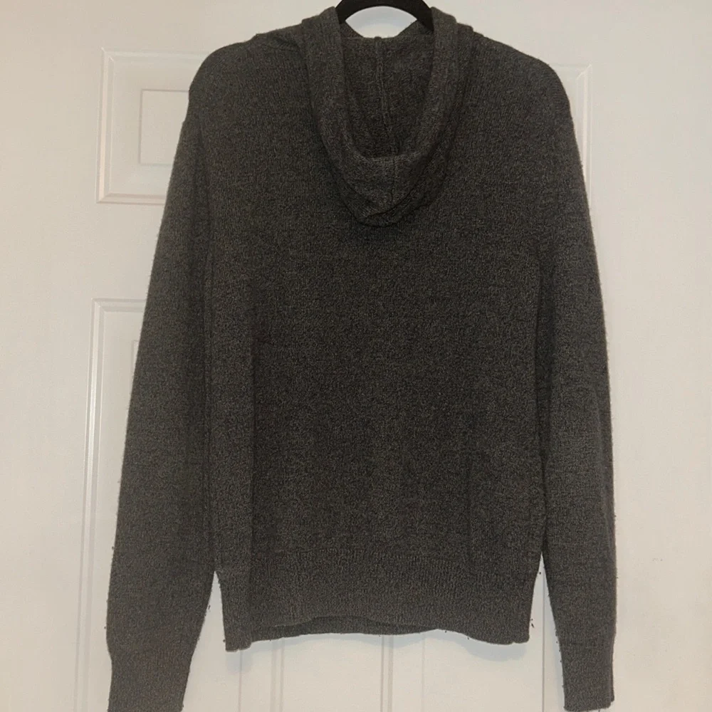 Banana Republic Men's Italian Yarn Hoodie Sweater M Gray Casual Preppy Golf